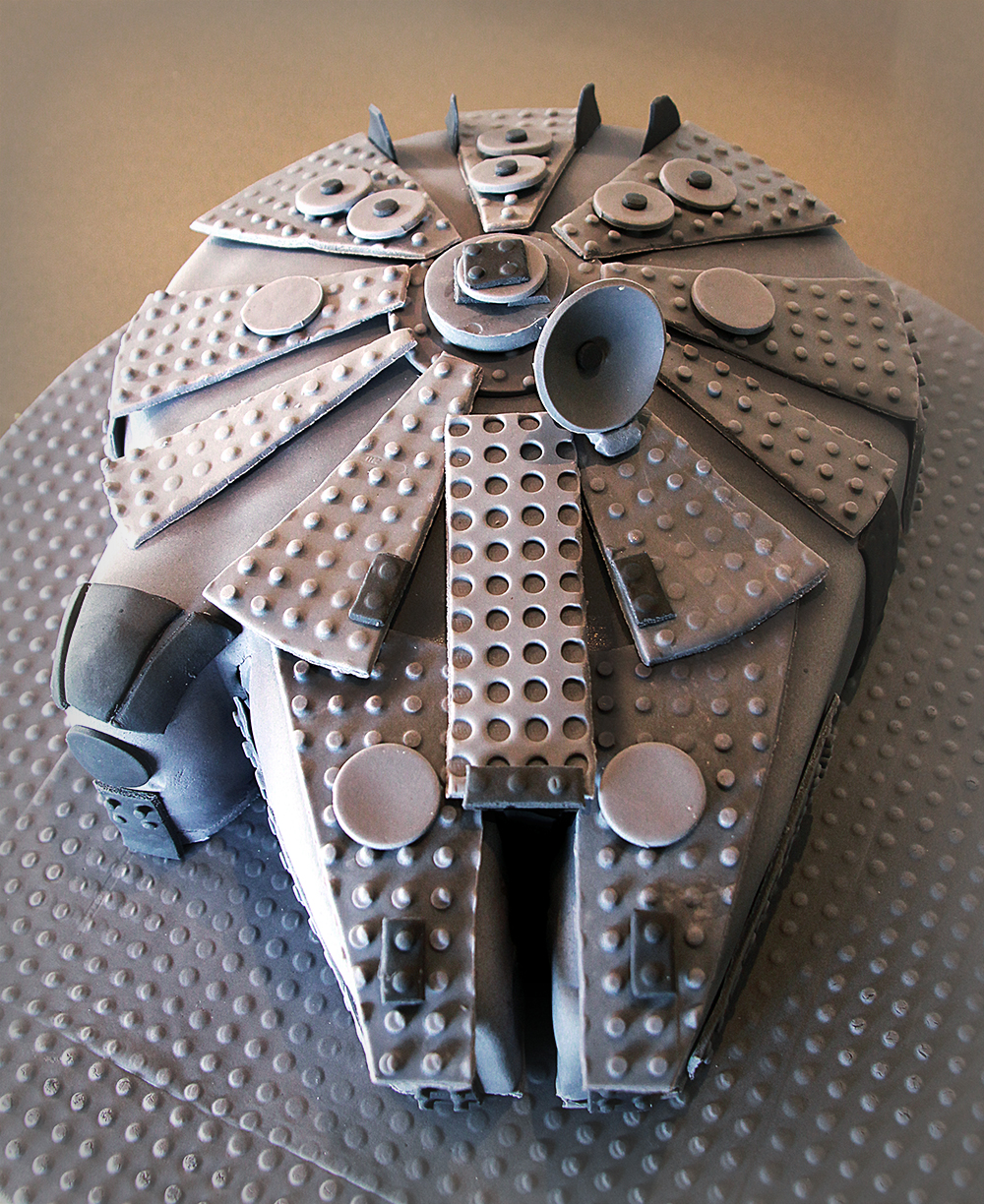 millennium falcon cake topper